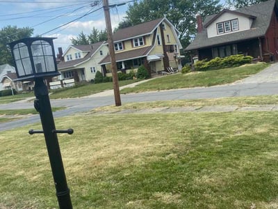 Leaf Removal service in Youngstown, 44503