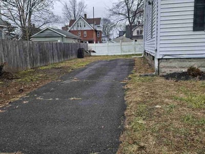 Leaf Removal service in Hartford County, 06001
