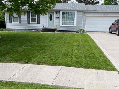 Lawn Care service in Steubenville, 43952