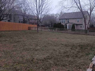 Lawn Care service in Gardner, 66030