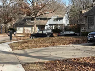 Leaf Removal service in Belton, 64012