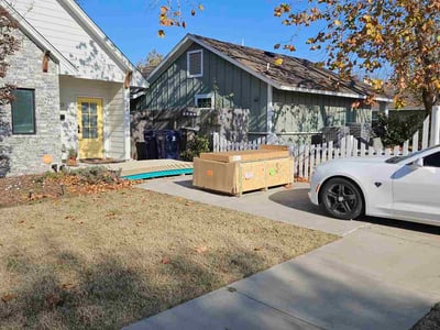 Leaf Removal service in Moore, 73160