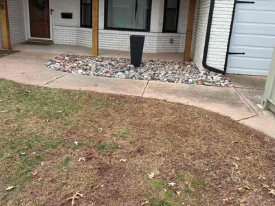 Leaf Removal service in Moore, 73160