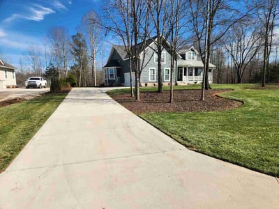 Leaf Removal service in Spartanburg, 29306