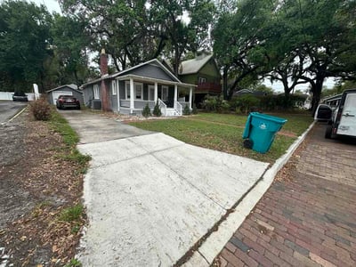 Leaf Removal service in The Villages, 32162