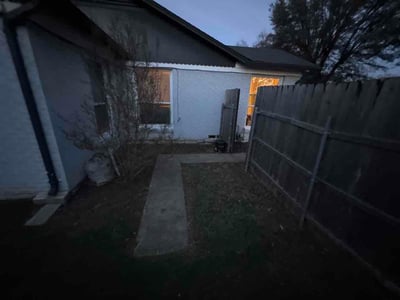 Leaf Removal service in Azle, 76020