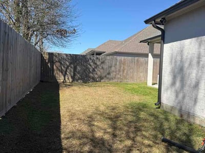 Leaf Removal service in Lafayette, 70501