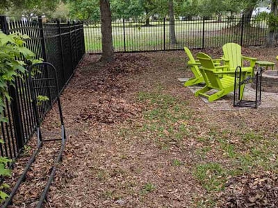 Leaf Removal service in Lafayette, 70501