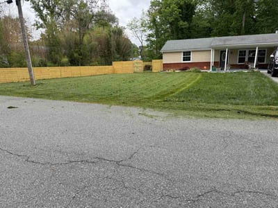 Lawn Care service in Hyattsville, 20781