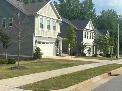 Lawn Care service in Glastonbury, 06033
