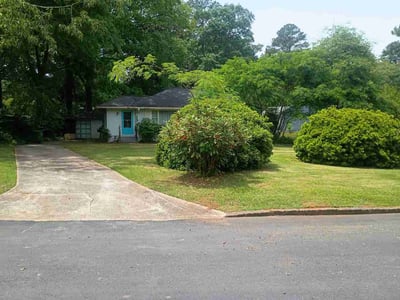 Lawn Care service in Dover, 03820