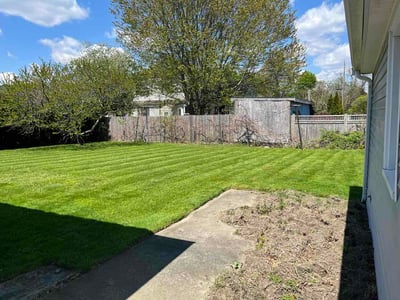 Lawn Care service in Middletown, 02842