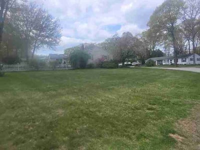 Lawn Care service in Cumberland, 02864