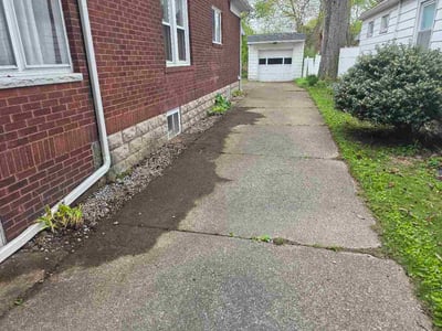 Lawn Care service in Cherry Hill, 16401