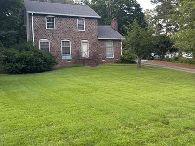 Lawn Care service in Durham, 27701