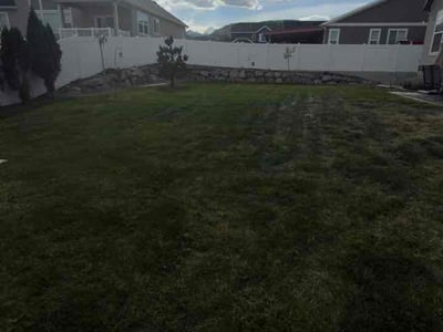 Lawn Care service in Riverton, 84065