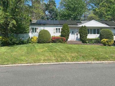 Lawn Care service in Farmingdale, 11735