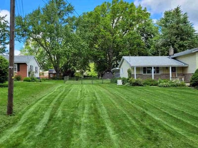 Lawn Care service in Farmingdale, 11735