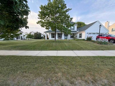 Lawn Care service in Waukesha, 53186