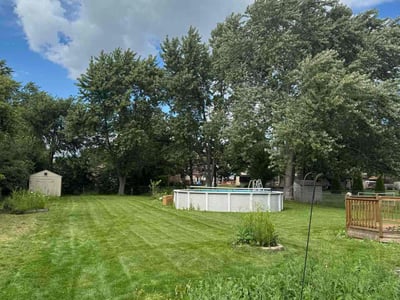 Lawn Care service in Oak Creek, 53154