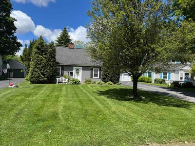 Lawn Care service in Fairport, 14450