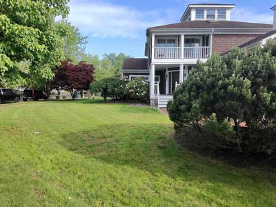 Lawn Care service in Stratford, 06615