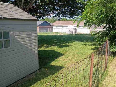 Lawn Care service in Lawton, 73501