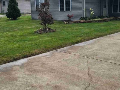 Lawn Care service in Lombard, 60148