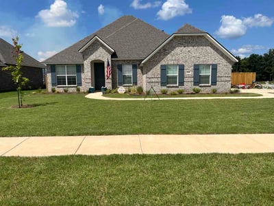 Lawn Care service in Shreveport, 71107