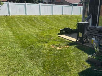 Lawn Care service in Wallingford, 06492