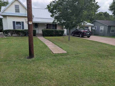 Lawn Care service in Midlothian, 76065