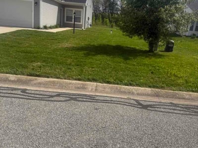 Lawn Care service in Elkhart, 46516