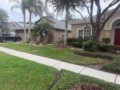 Lawn Care service in Sun City Center, 33573