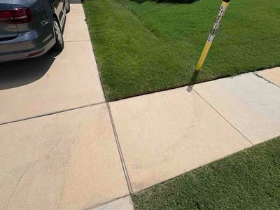 Lawn Care service in Forest Hill, 76140