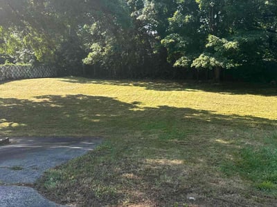 Lawn Care service in Taunton, 02780
