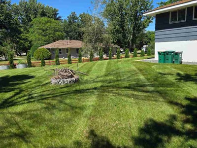 Lawn Care service in Champlin, 55316