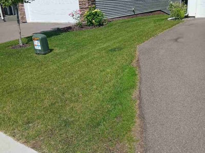 Lawn Care service in Inver Grove Heights, 55076