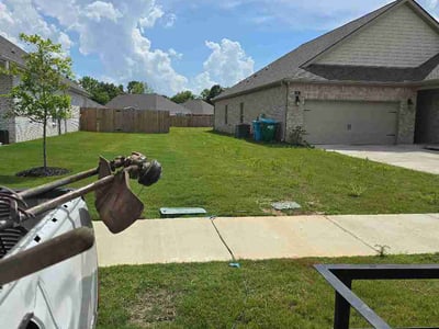 Lawn Care service in Cleveland, 37311