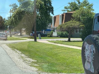 Lawn Care service in Algonquin, 60156