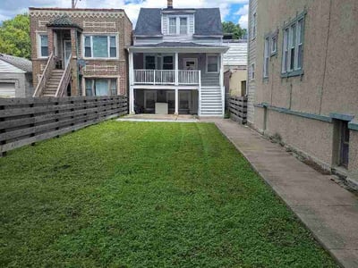 Lawn Care service in Mchenry, 60050