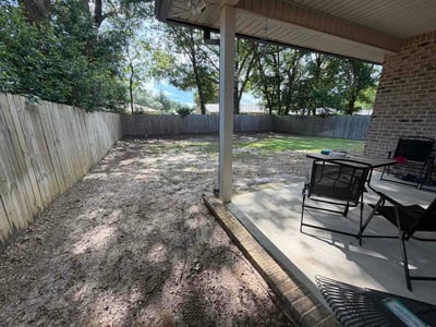 Leaf Removal service in Milton, 32570