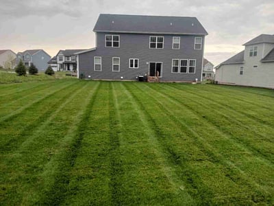 Lawn Care service in Geneva, 60134