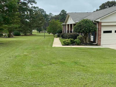 Lawn Care service in Elgin, 29045
