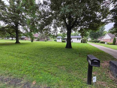 Lawn Care service in Goodlettsville, 37072