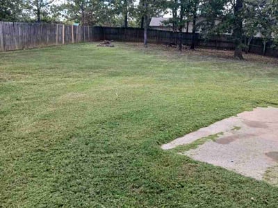 Lawn Care service in Lancaster, 93534