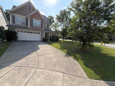 Lawn Care service in Kenly, 27542