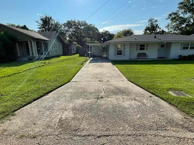 Lawn Care service in Plaquemine, 70764