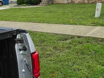 Lawn Care service in Shepherdsville, 40165