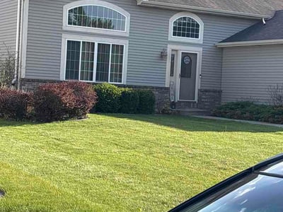 Lawn Care service in Kenosha, 53140