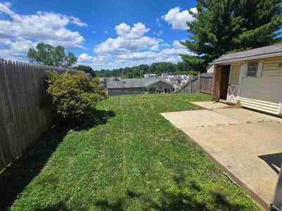 Lawn Care service in Lehigh Valley, 18103
